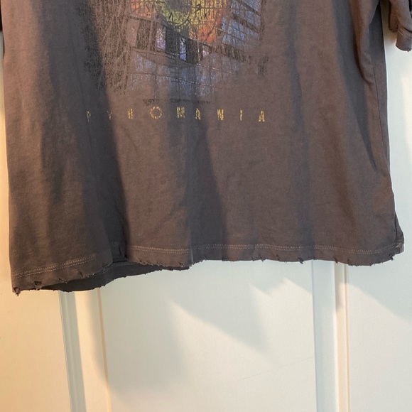 Recycled Karma 💯 Cotton Distressed Longer Sleeves Look Def Leppard Logo Tee New - Picture 4 of 16